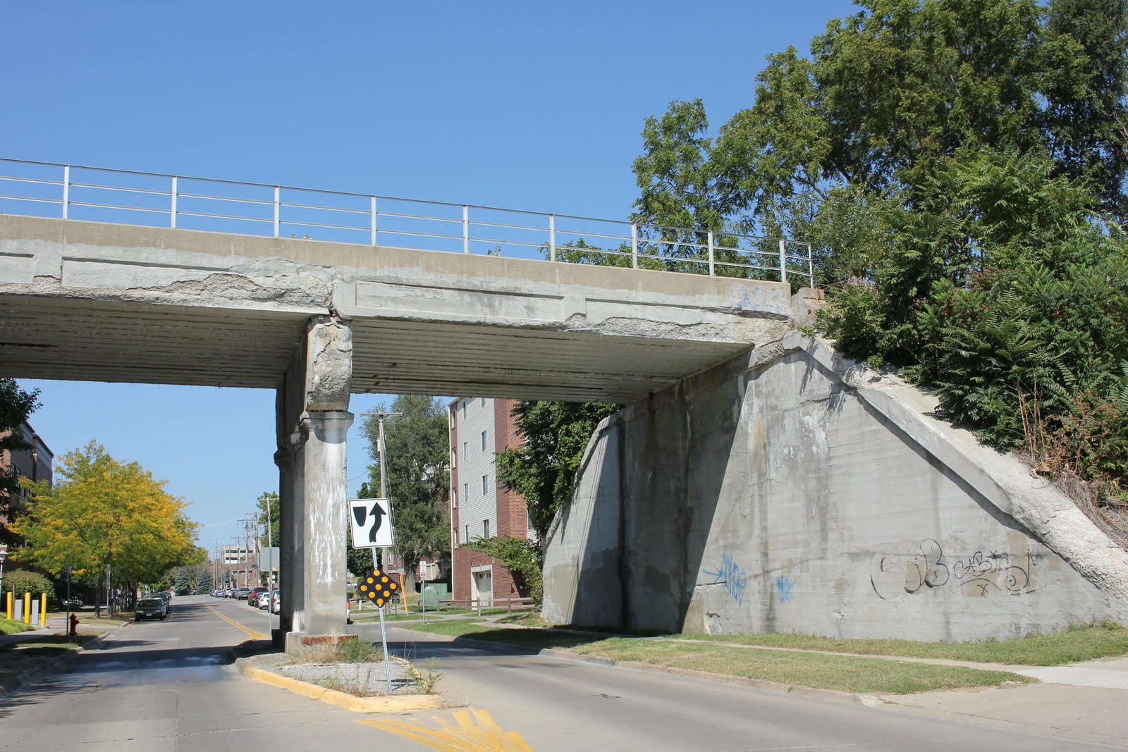East span